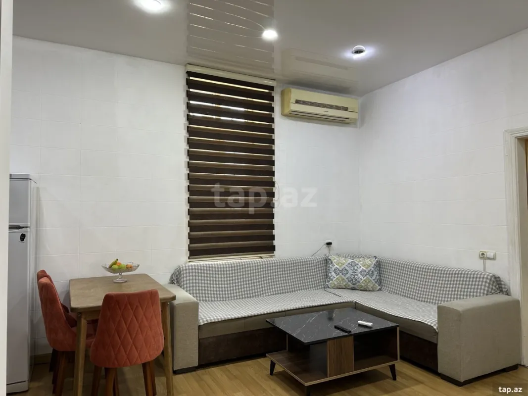 Kirayə verilir 3 otaqlı mənzil 100 m²