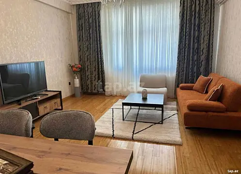 Kirayə verilir 2 otaqlı yeni tikili 75 m²
