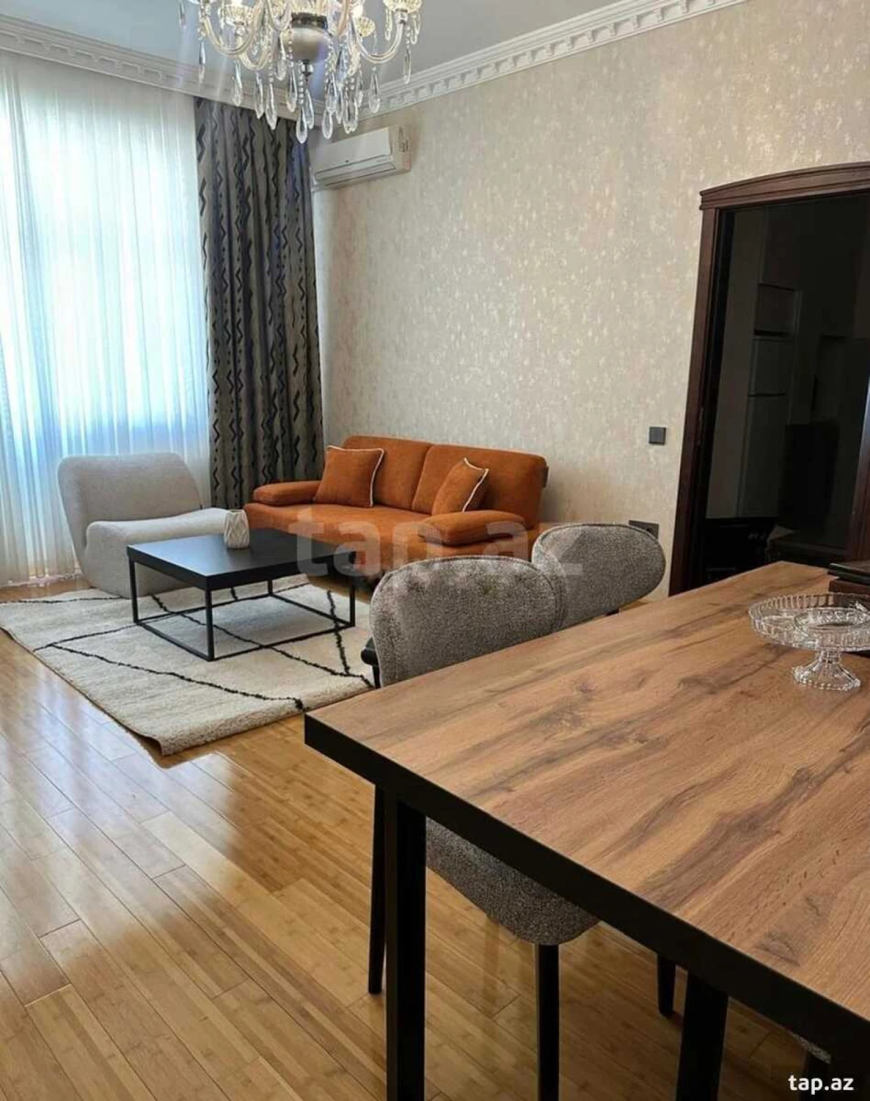 Kirayə verilir 2 otaqlı yeni tikili 75 m²