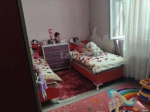 Satılır 4 otaqlı həyət evi