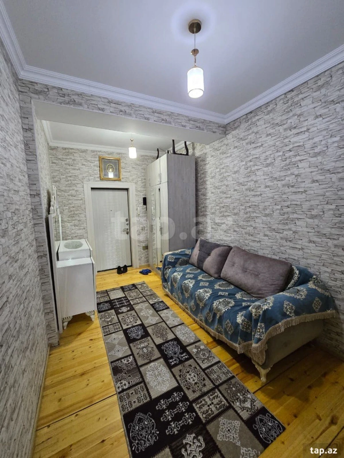 Satılır 3 otaqlı yeni tikili 105 m²