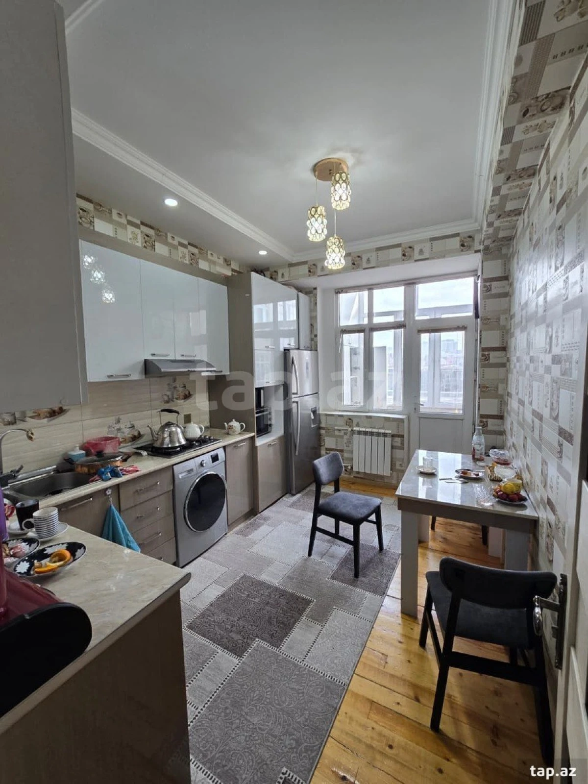 Satılır 3 otaqlı yeni tikili 105 m²