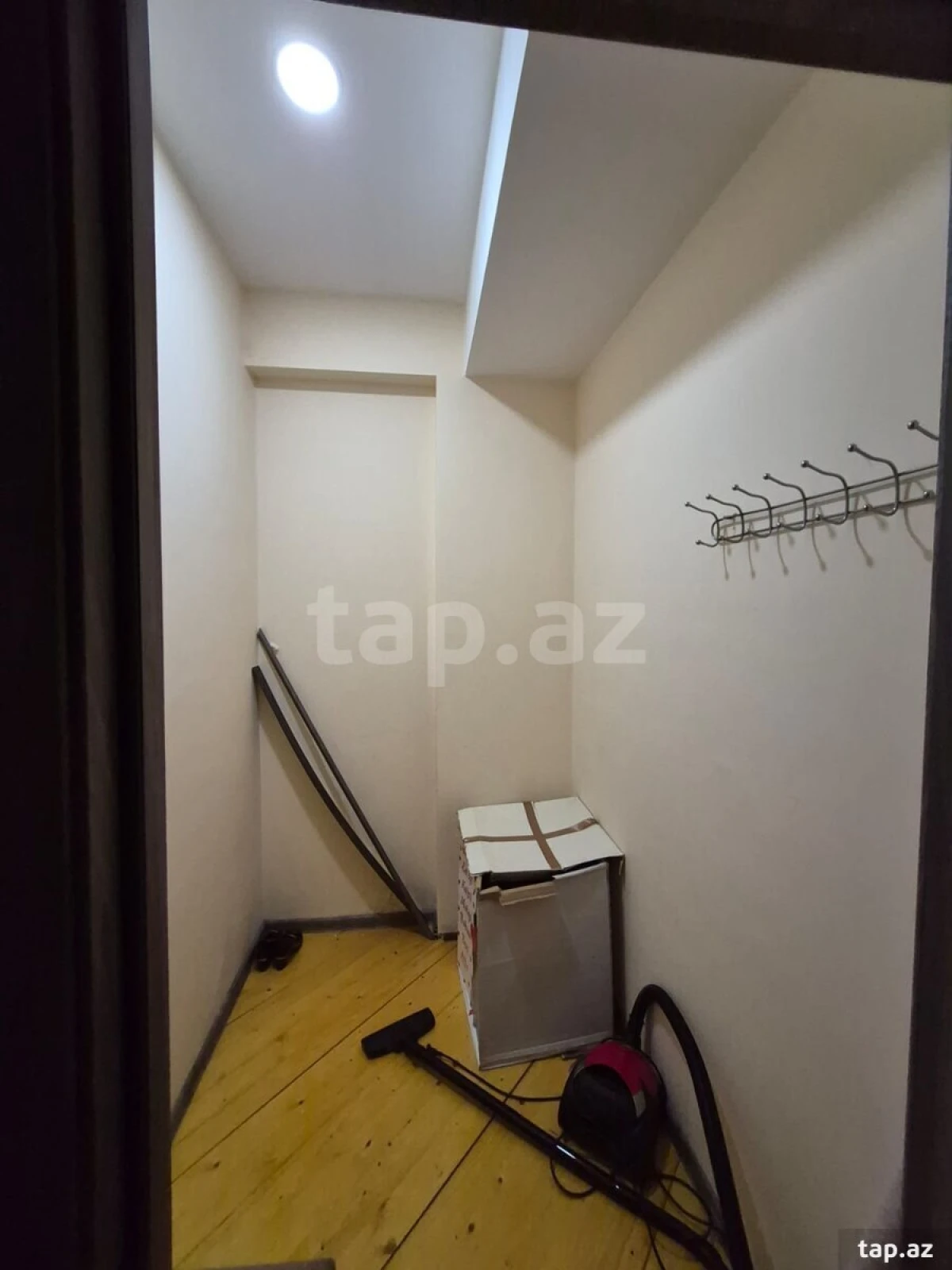 Kirayə verilir 2 otaqlı yeni tikili 96 m²