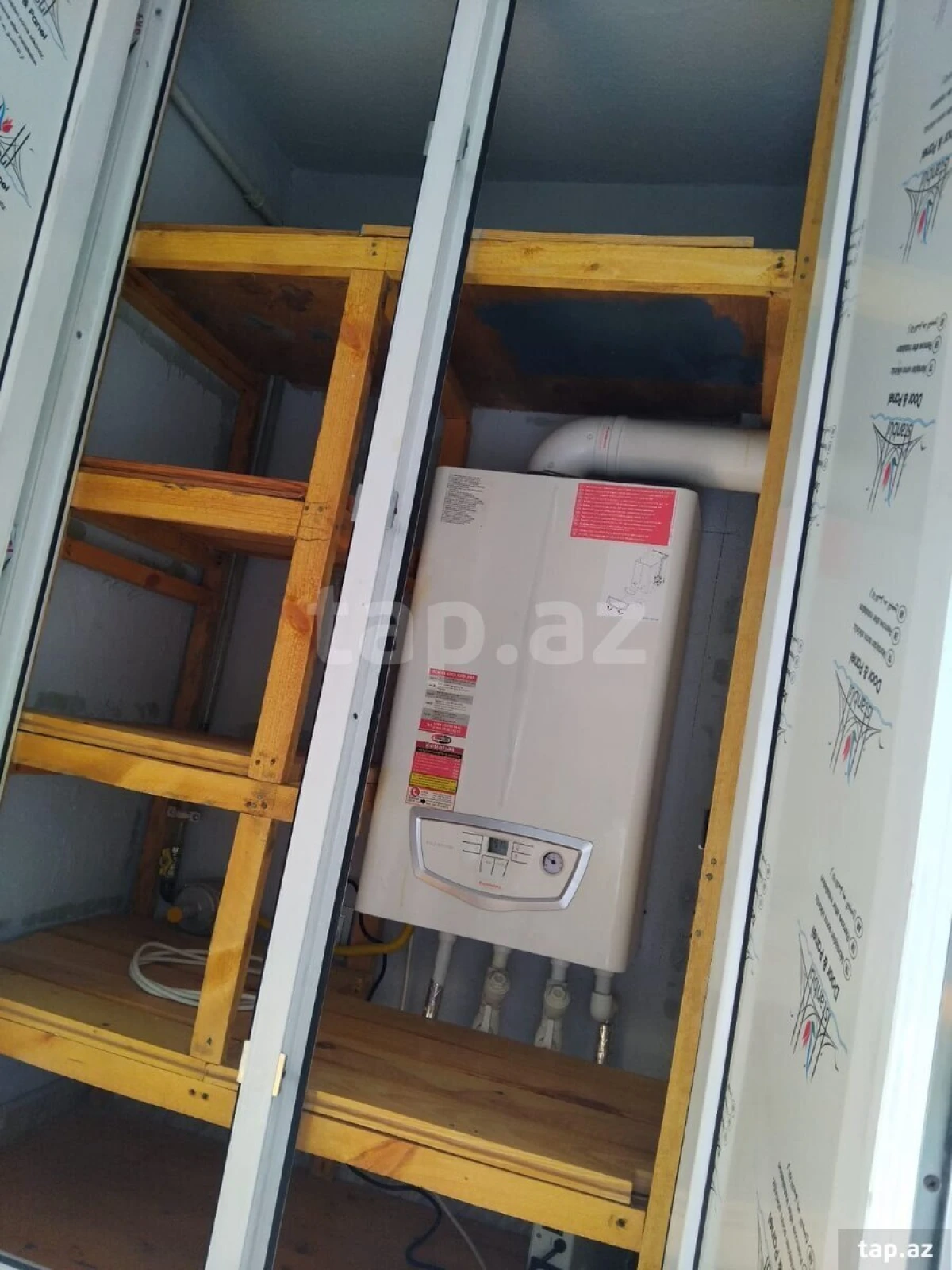 Kirayə verilir 2 otaqlı yeni tikili 70 m²