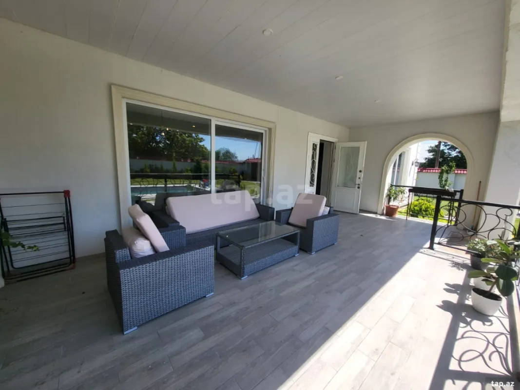 Kirayə verilir 4 otaqlı həyət evi