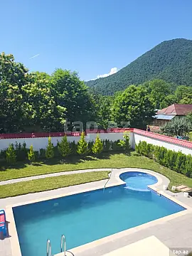 Kirayə verilir 4 otaqlı həyət evi