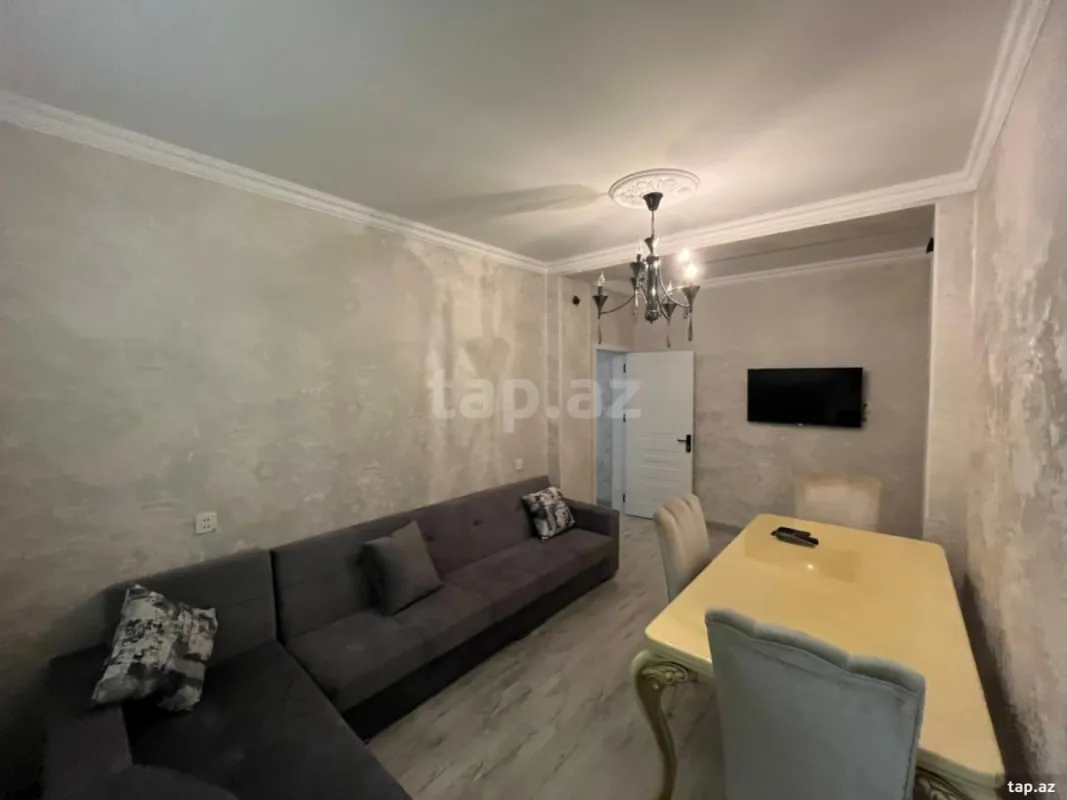 Kirayə verilir 2 otaqlı yeni tikili 65 m²