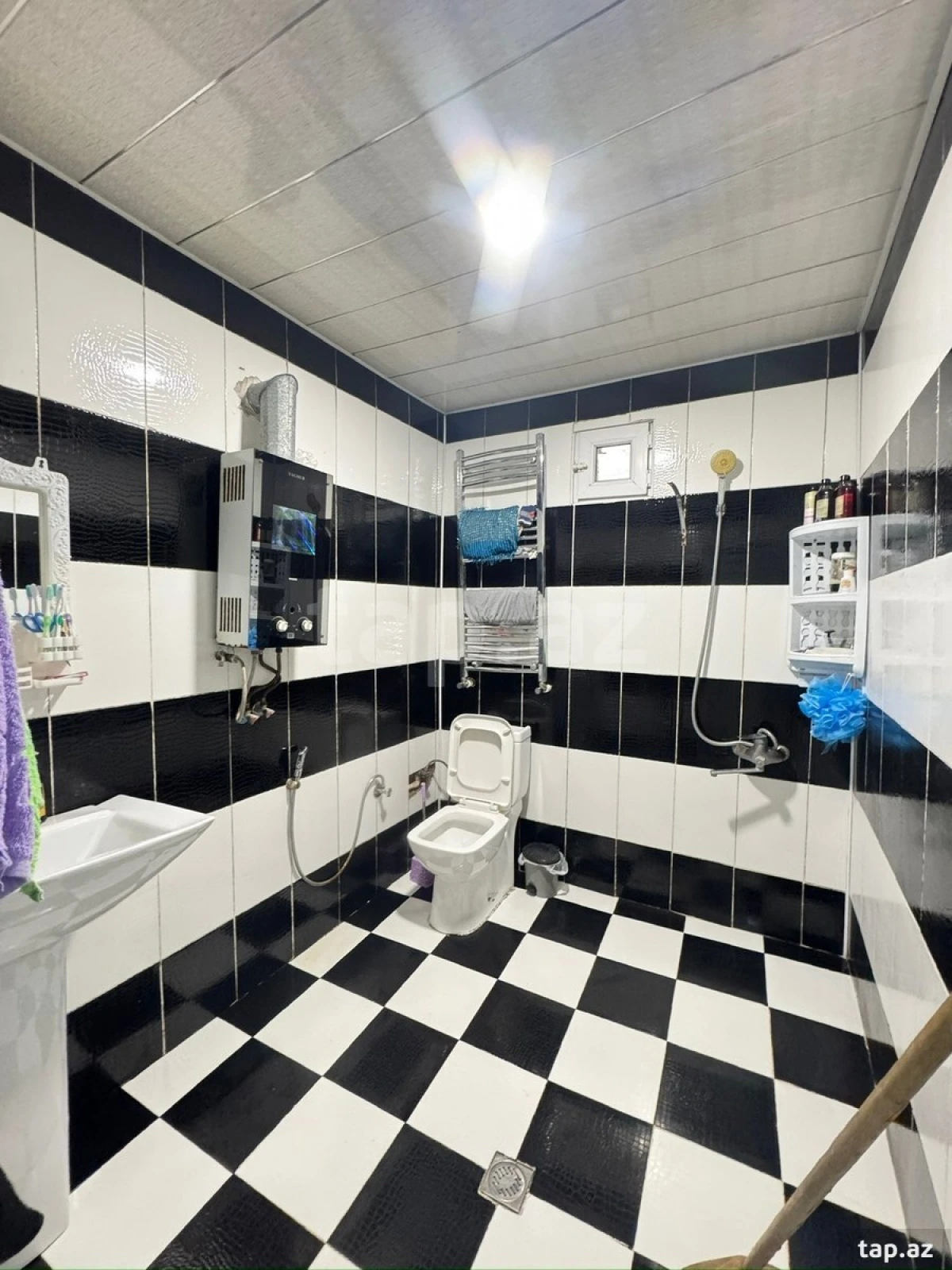 Satılır 3 otaqlı həyət evi