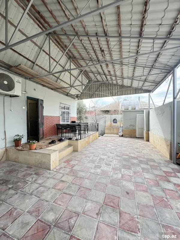 Satılır 3 otaqlı həyət evi
