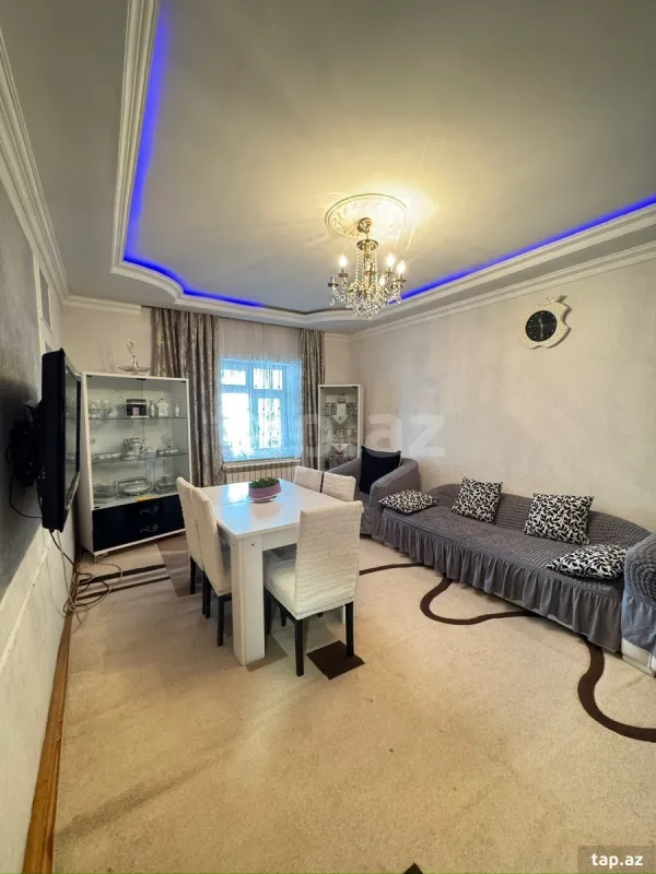 Satılır 3 otaqlı həyət evi
