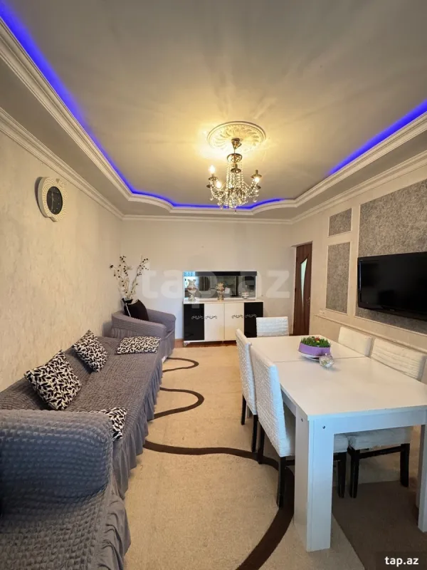 Satılır 3 otaqlı həyət evi