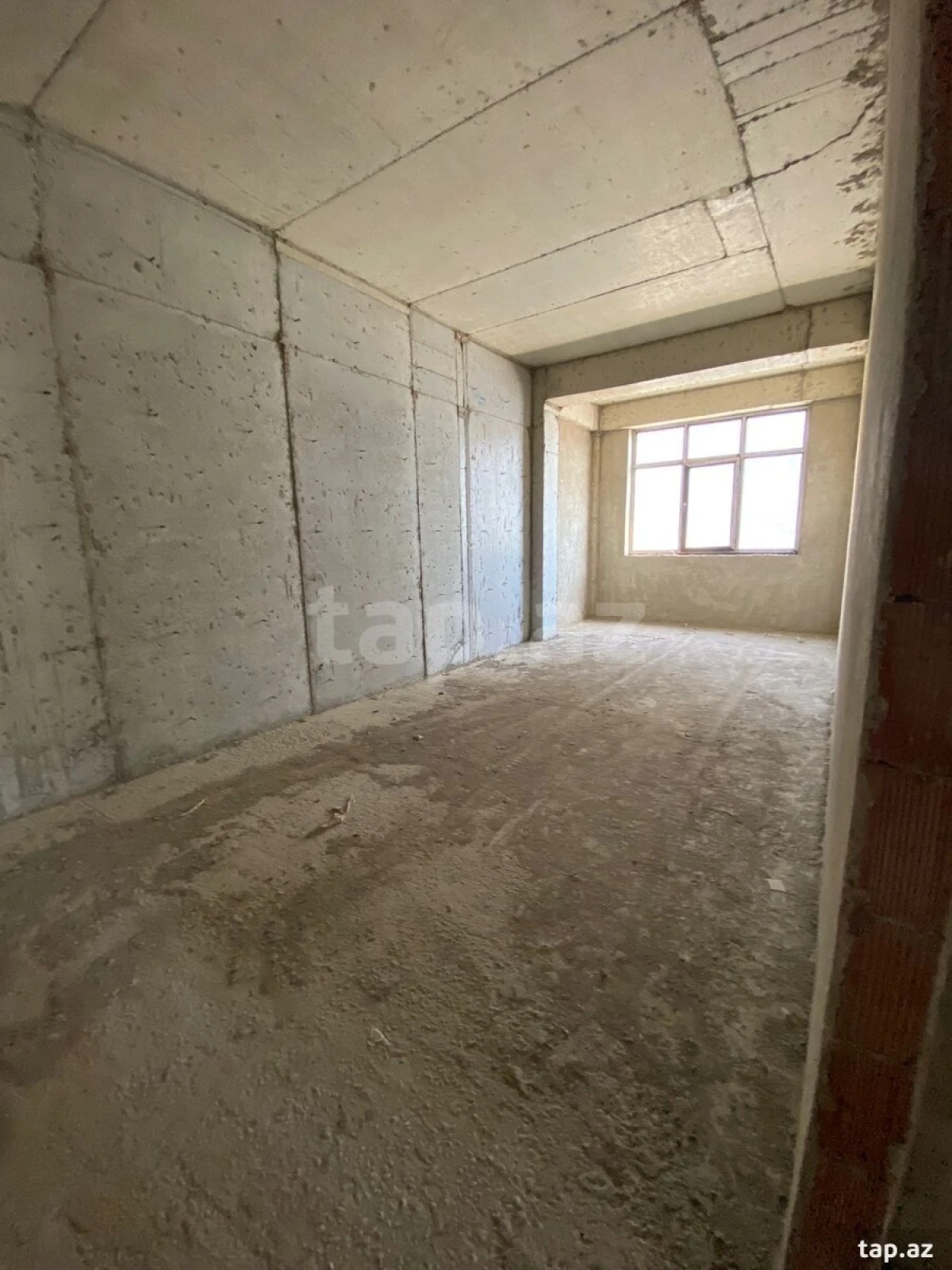 Satılır 2 otaqlı yeni tikili 79 m²