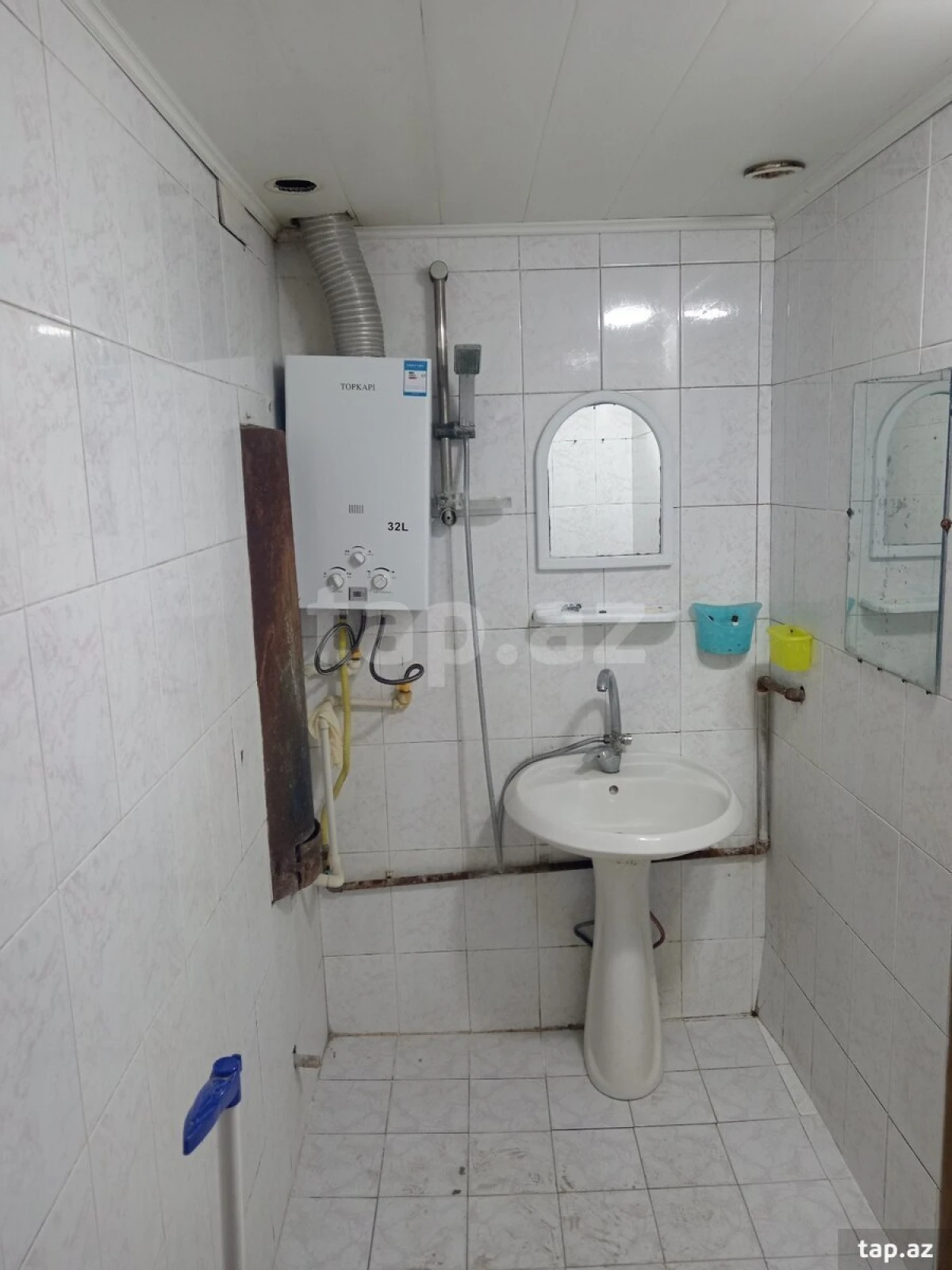 Kirayə verilir 2 otaqlı mənzil 70 m²