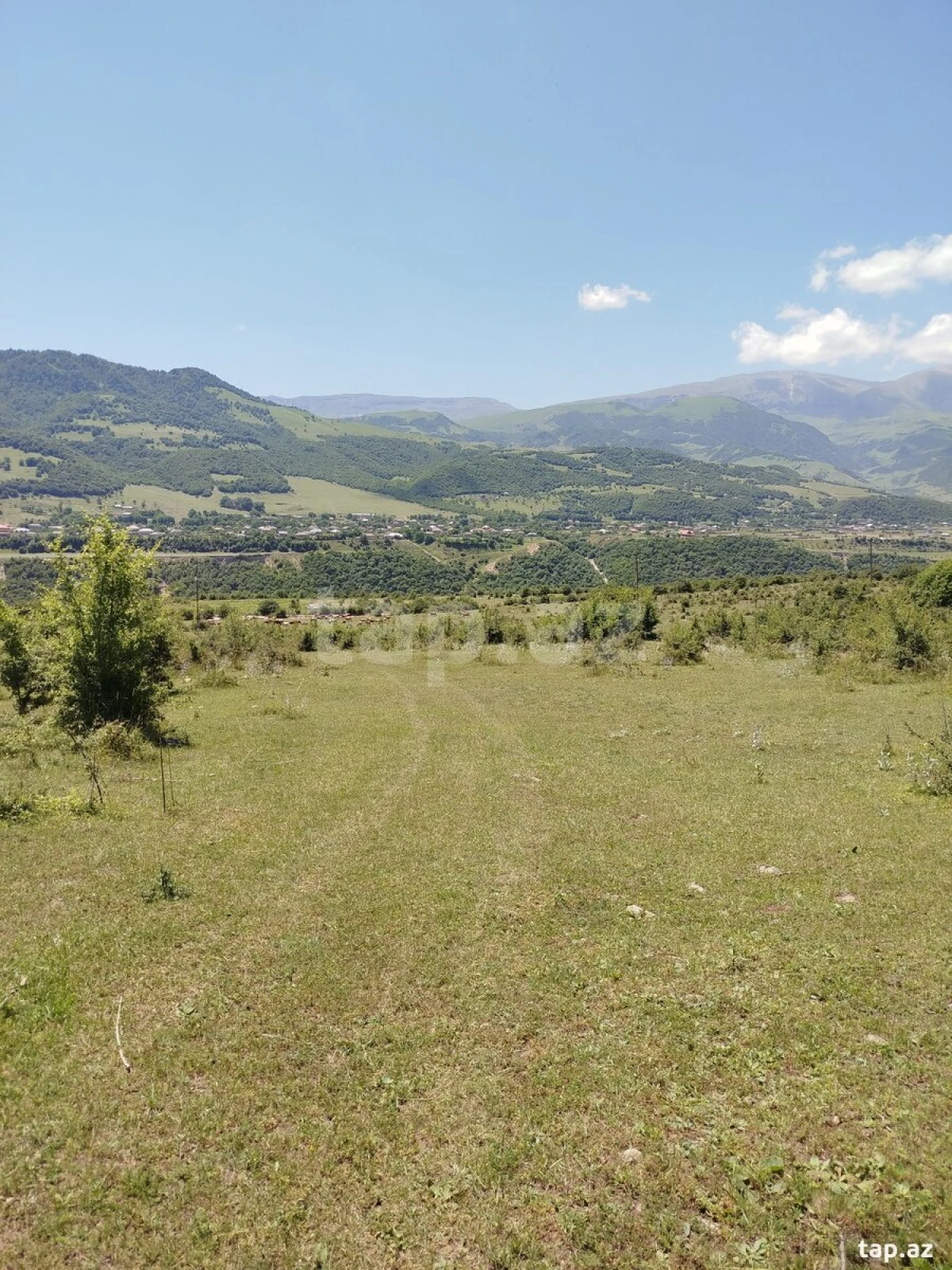 Satılır torpaq sahəsi