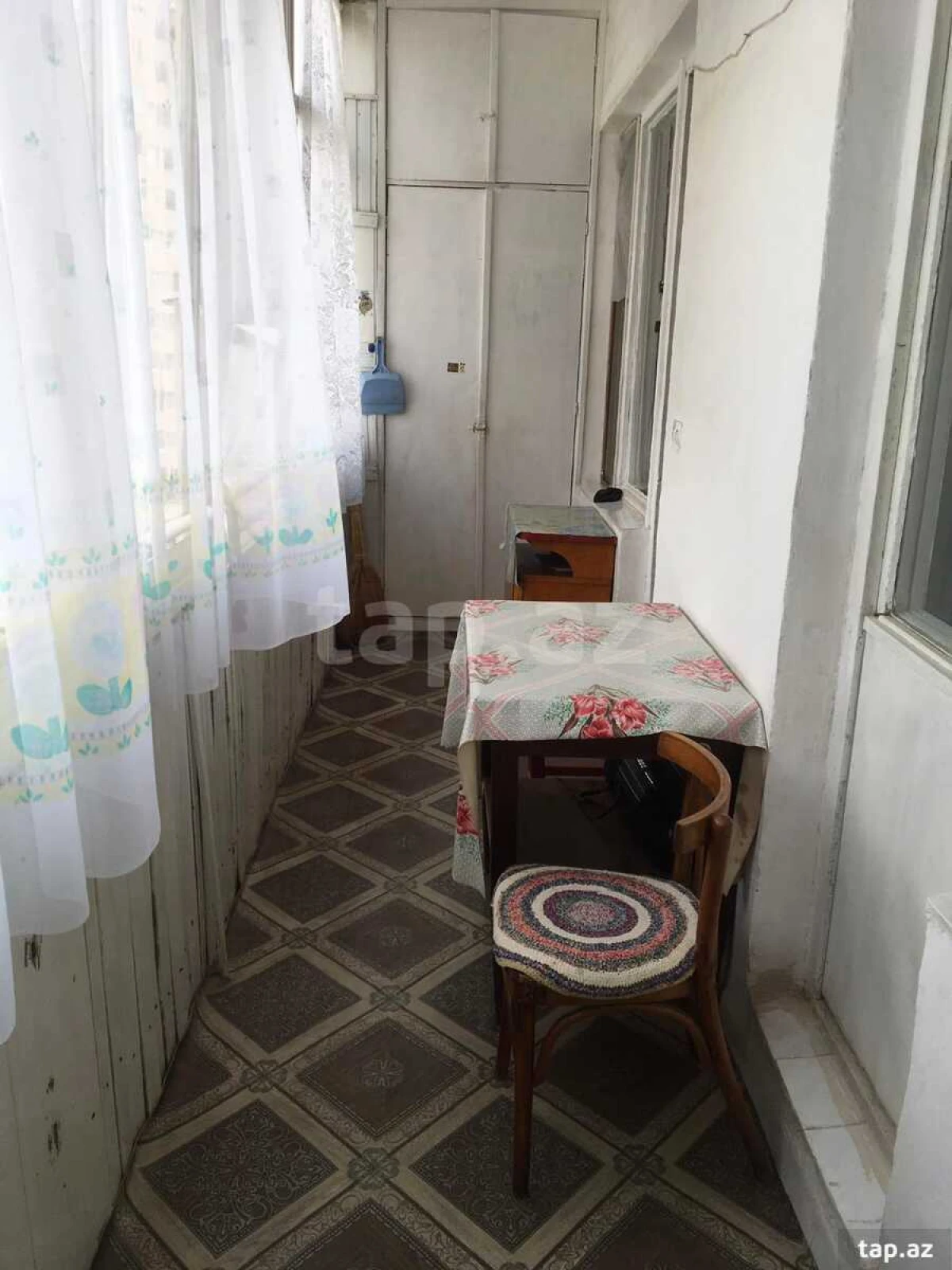 Satılır 4 otaqlı mənzil 105 m²