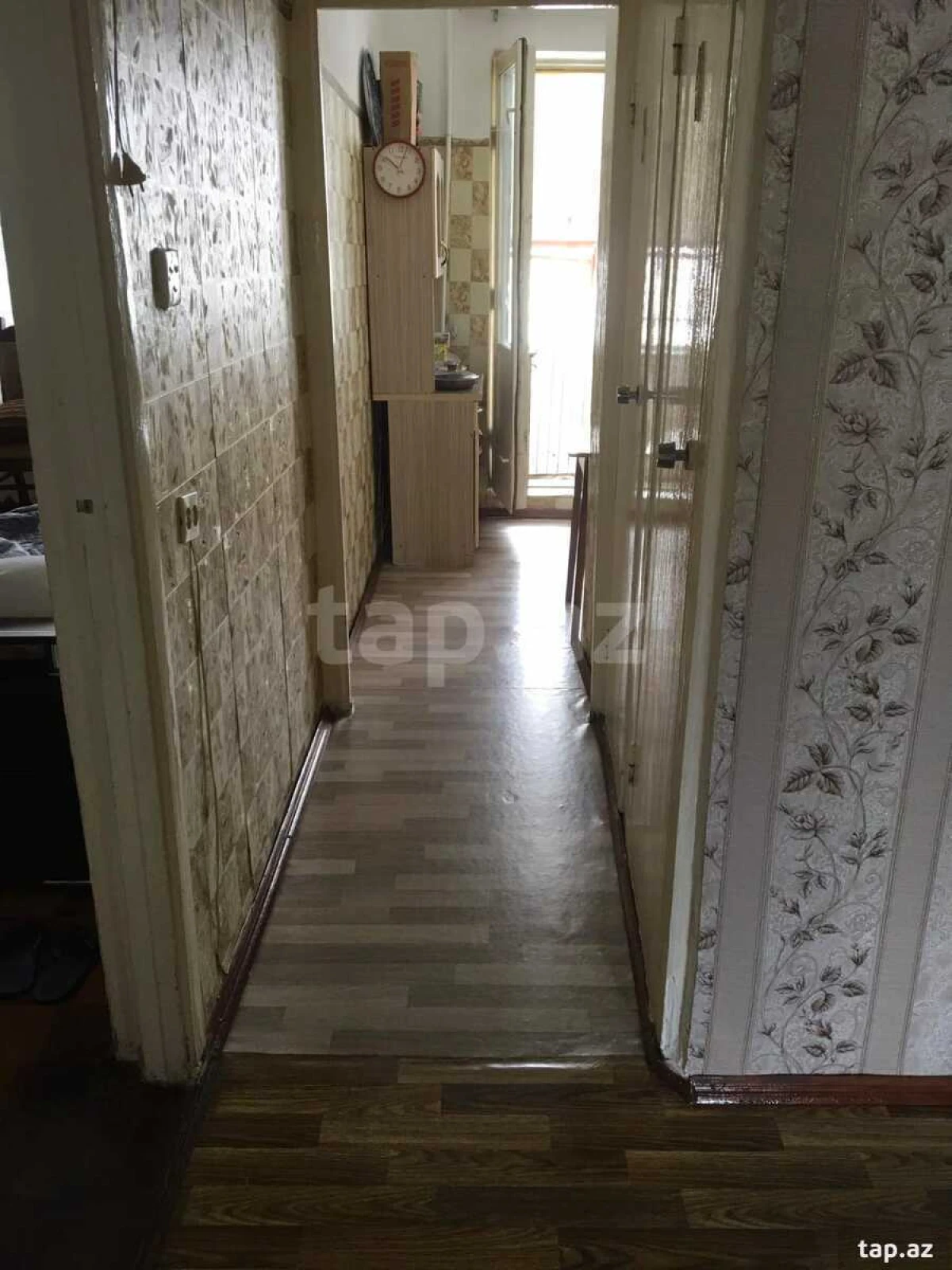 Satılır 4 otaqlı mənzil 105 m²