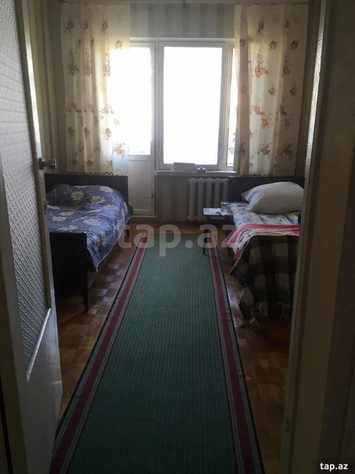 Satılır 4 otaqlı mənzil 105 m²