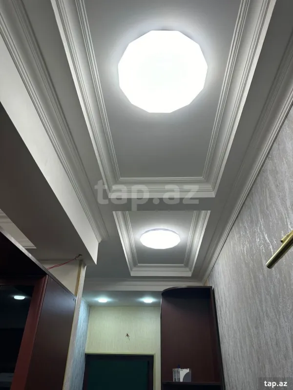 Kirayə verilir 2 otaqlı yeni tikili 67 m²