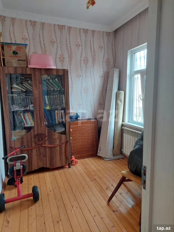 Satılır 4 otaqlı həyət evi