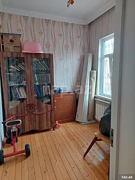 Satılır 4 otaqlı həyət evi