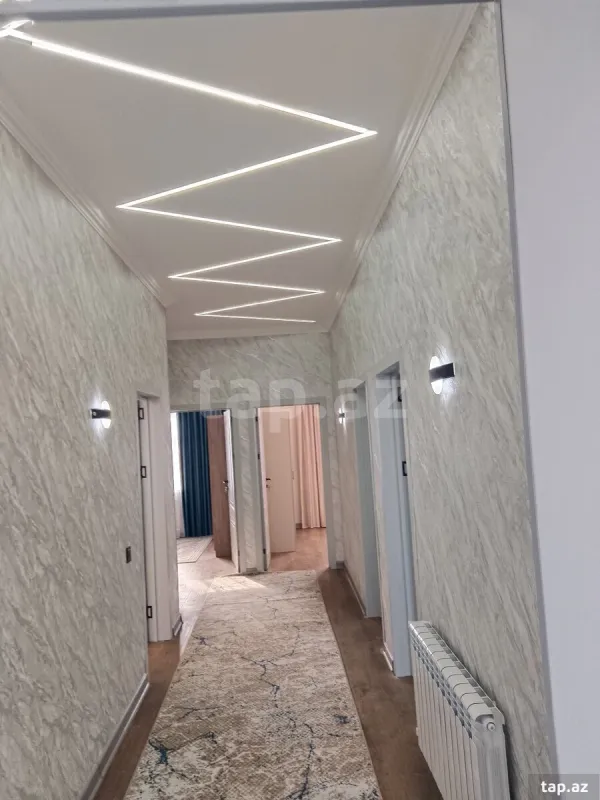 Satılır 4 otaqlı həyət evi