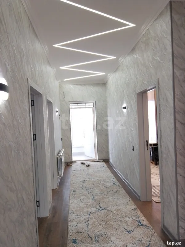 Satılır 4 otaqlı həyət evi