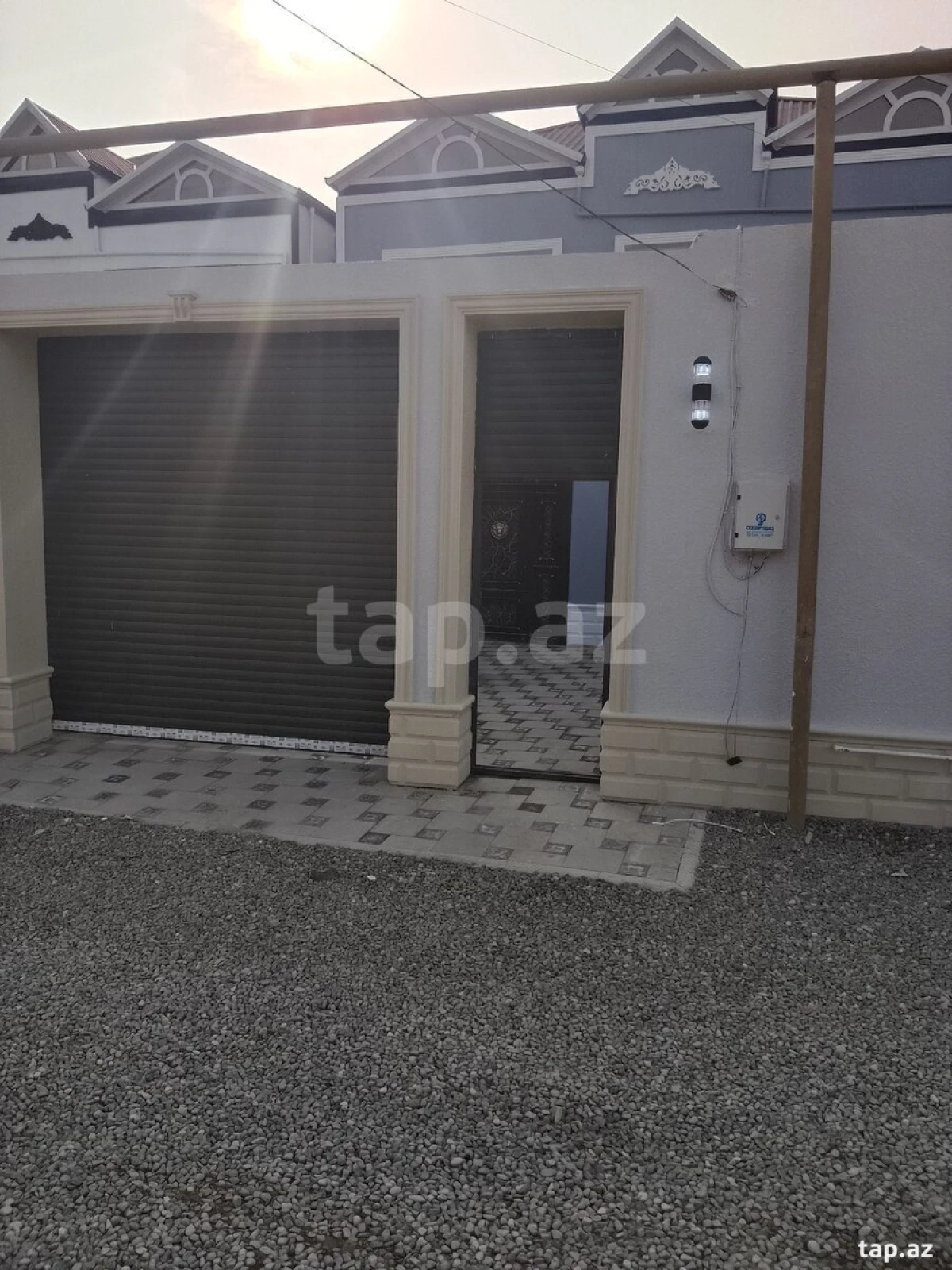 Satılır 4 otaqlı həyət evi