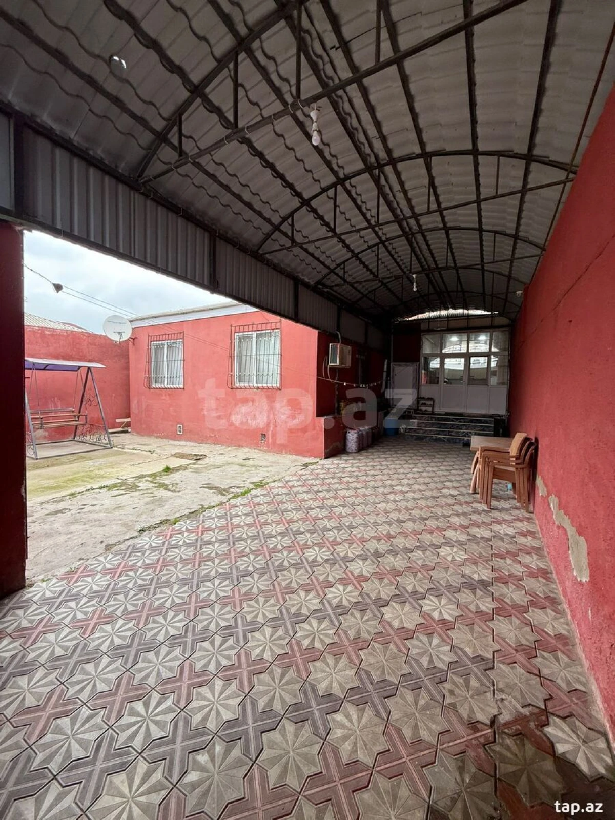 Satılır 5 otaqlı həyət evi