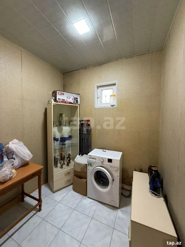 Satılır 5 otaqlı həyət evi