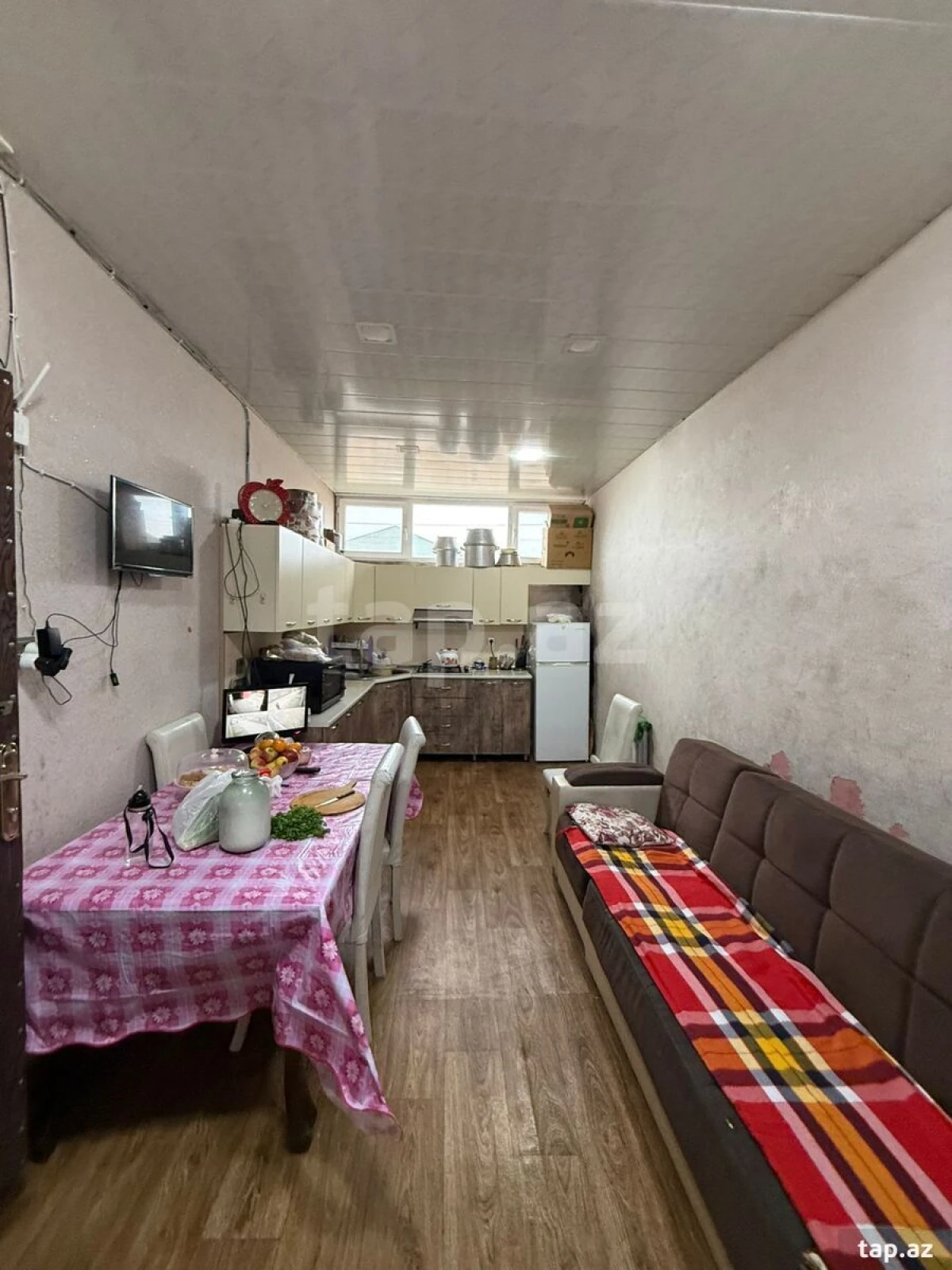 Satılır 5 otaqlı həyət evi