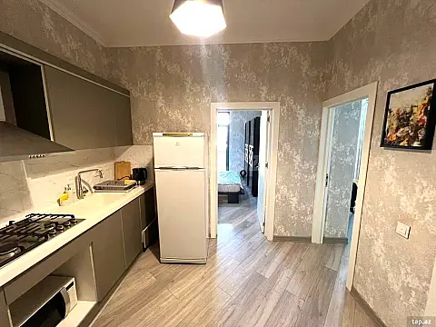 Satılır 2 otaqlı yeni tikili 65 m²