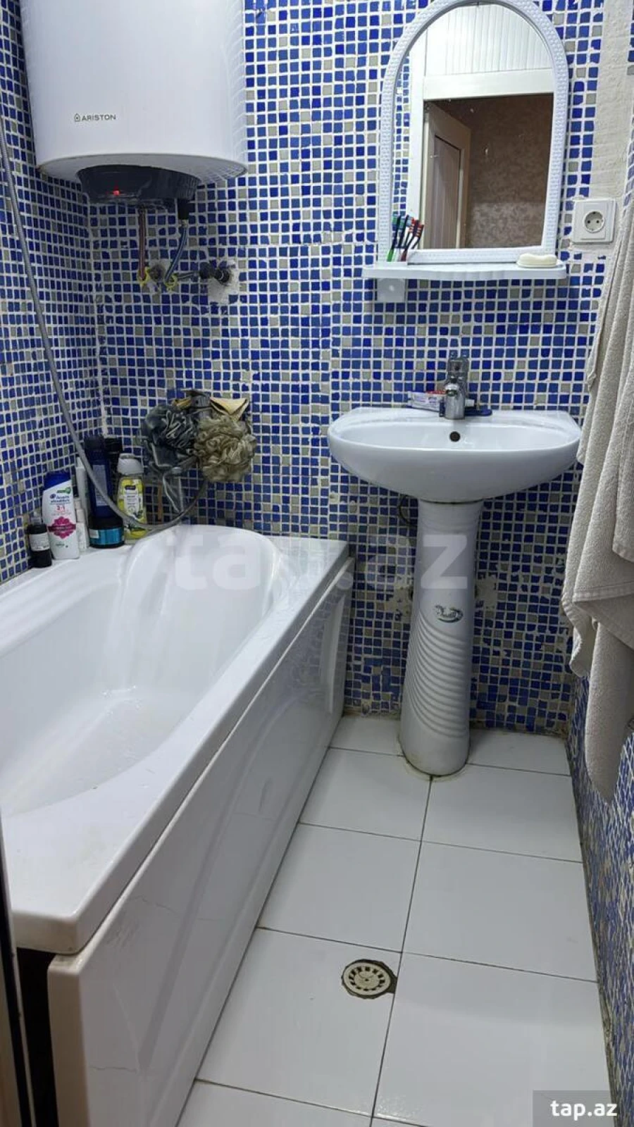 Satılır 3 otaqlı mənzil 50 m²