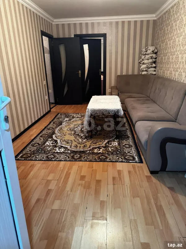 Satılır 3 otaqlı mənzil 50 m²