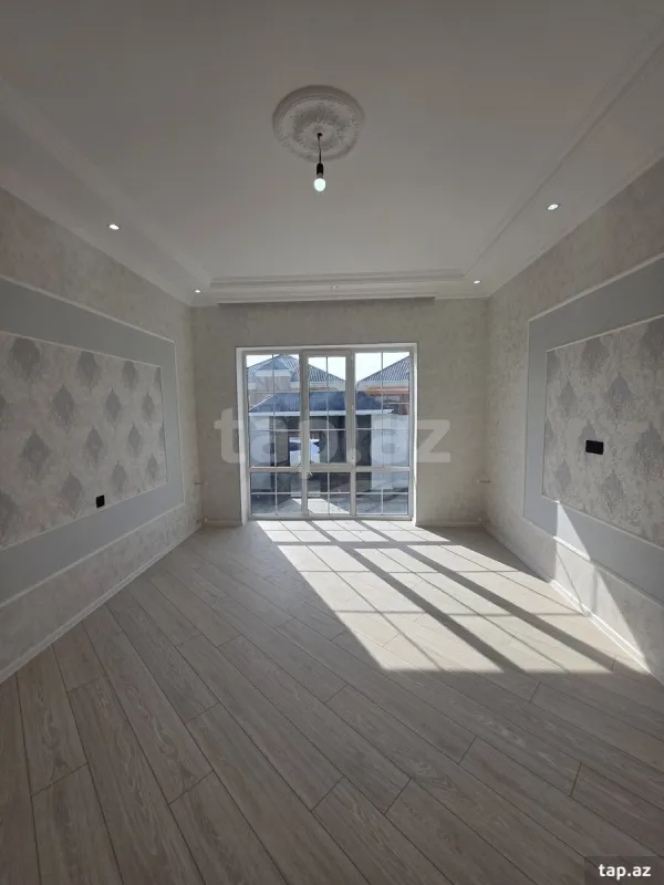 Satılır 4 otaqlı həyət evi