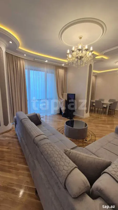 Kirayə verilir 4 otaqlı yeni tikili 200 m²