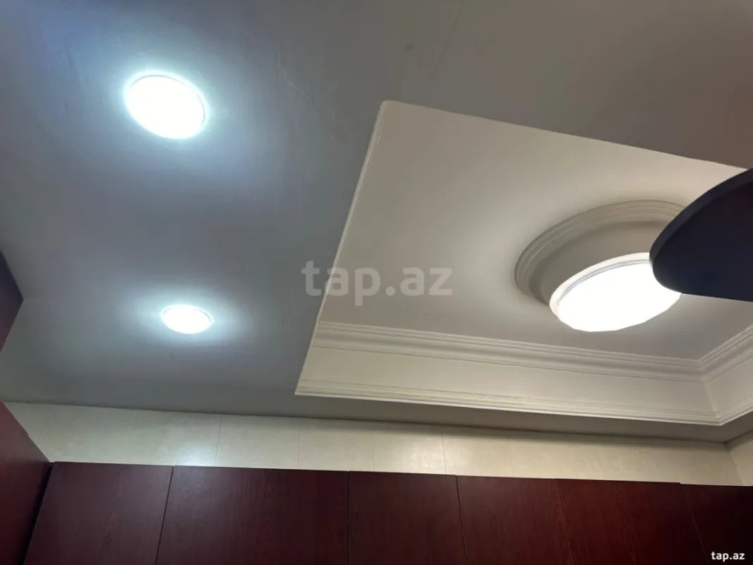 Kirayə verilir 2 otaqlı yeni tikili 100 m²