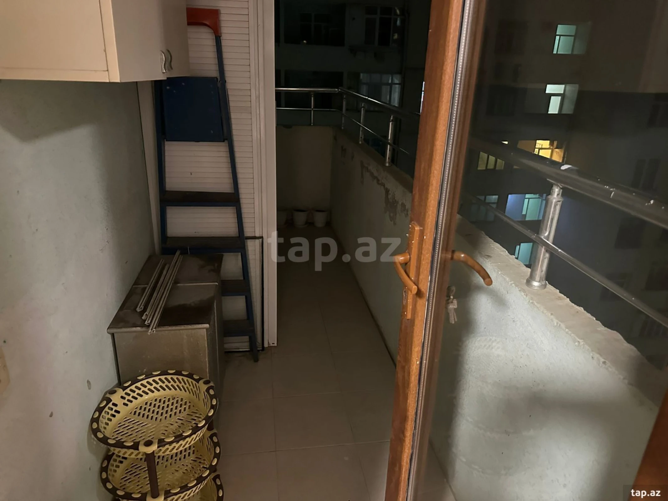 Kirayə verilir 2 otaqlı yeni tikili 100 m²