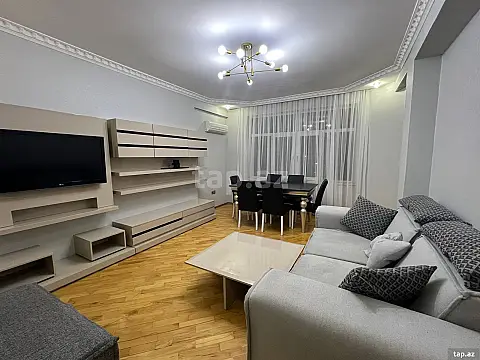 Kirayə verilir 2 otaqlı yeni tikili 100 m²