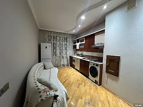 Kirayə verilir 2 otaqlı yeni tikili 100 m²