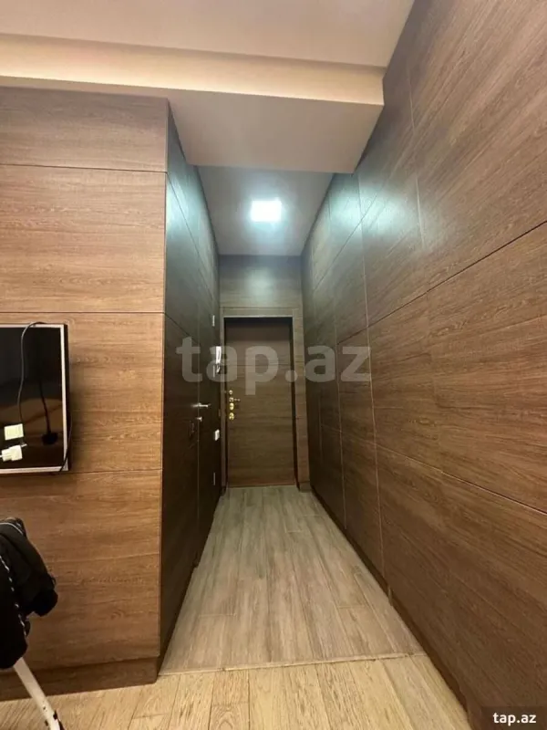 Kirayə verilir 2 otaqlı yeni tikili 70 m²