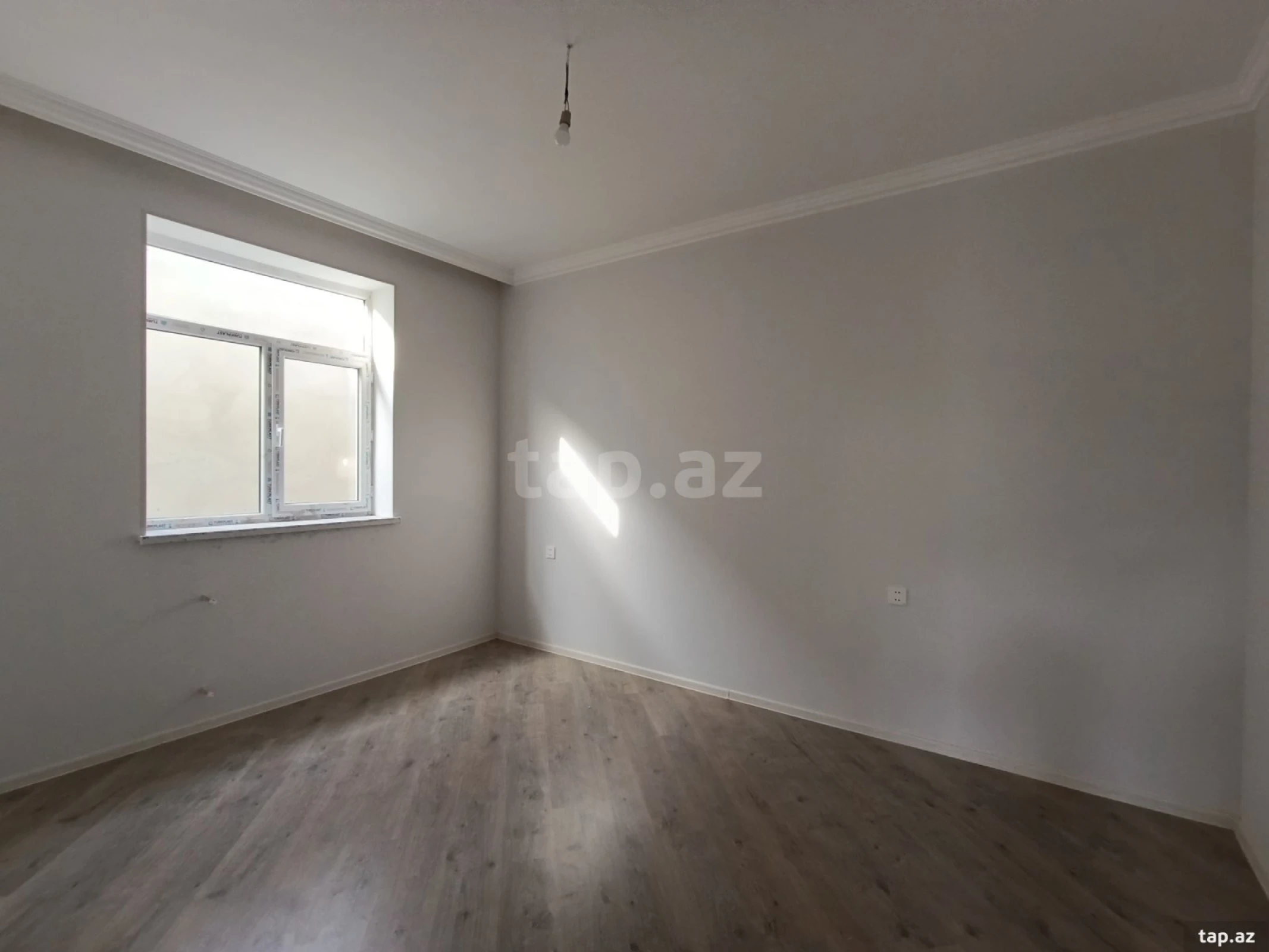 Satılır 3 otaqlı həyət evi