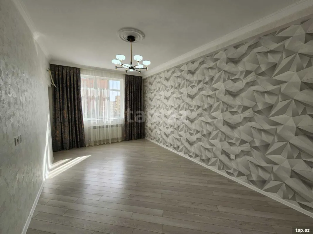 Satılır 3 otaqlı yeni tikili 90 m²