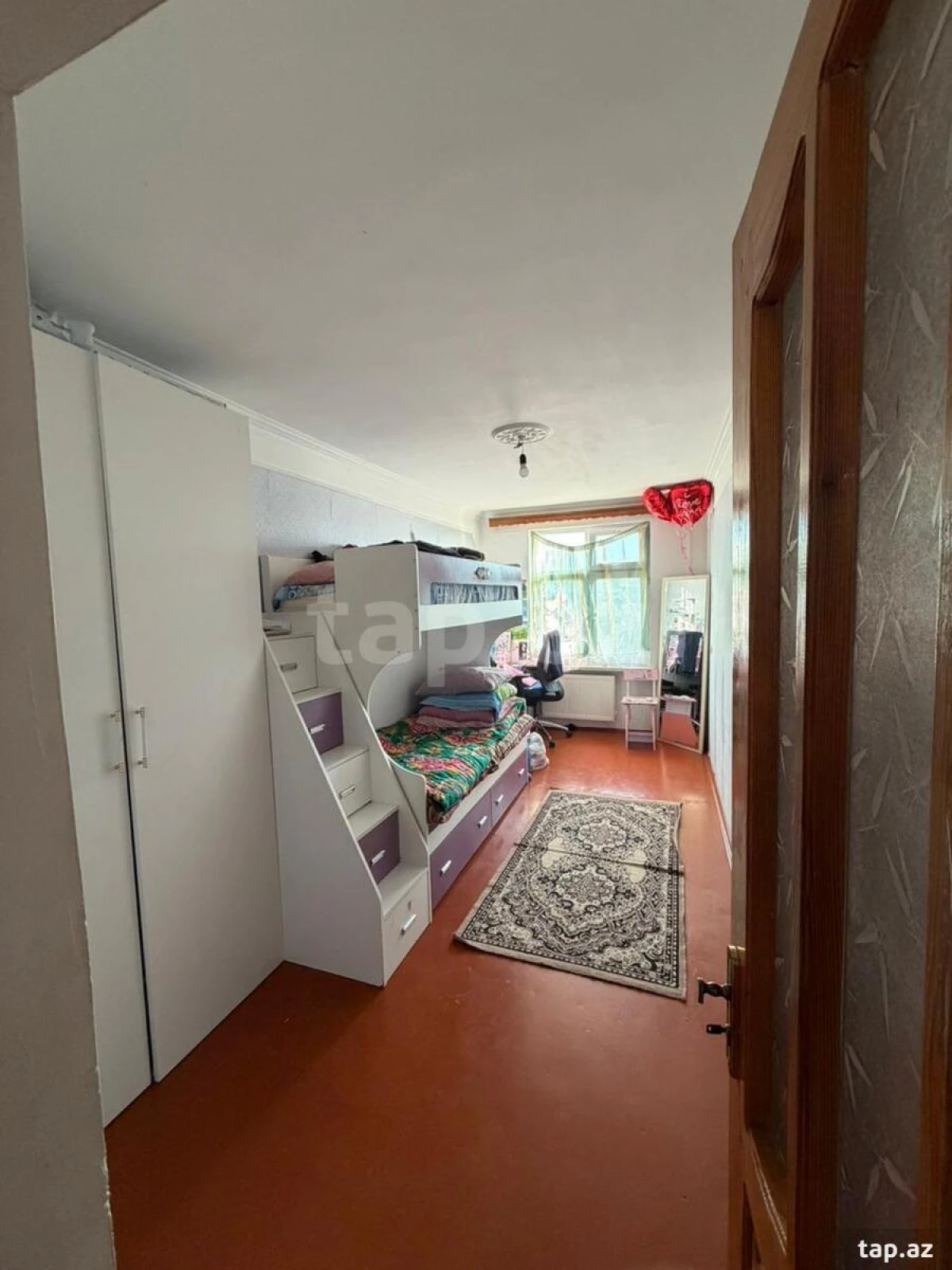 Kirayə verilir 2 otaqlı mənzil 50 m²