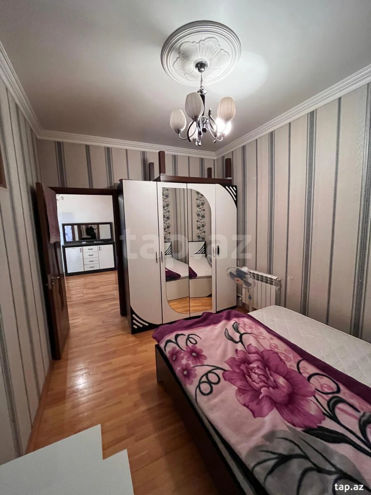 Satılır 3 otaqlı yeni tikili 74 m²