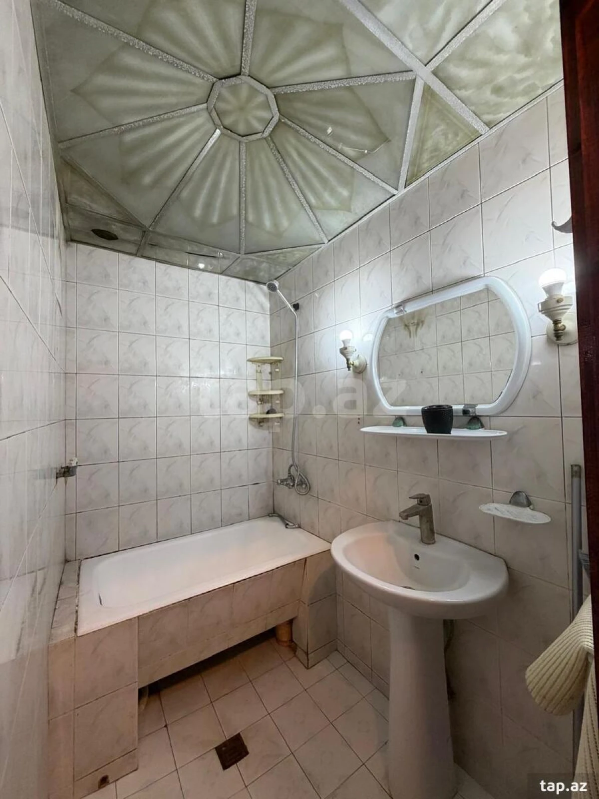 Kirayə verilir 3 otaqlı mənzil 80 m²