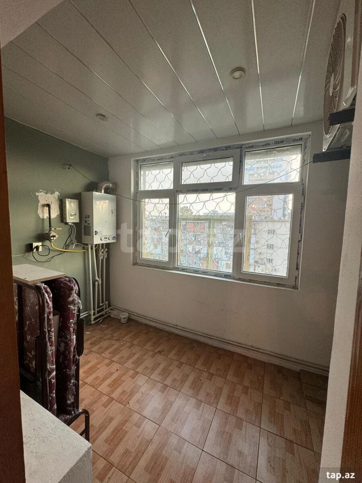 Kirayə verilir 2 otaqlı mənzil 68 m²