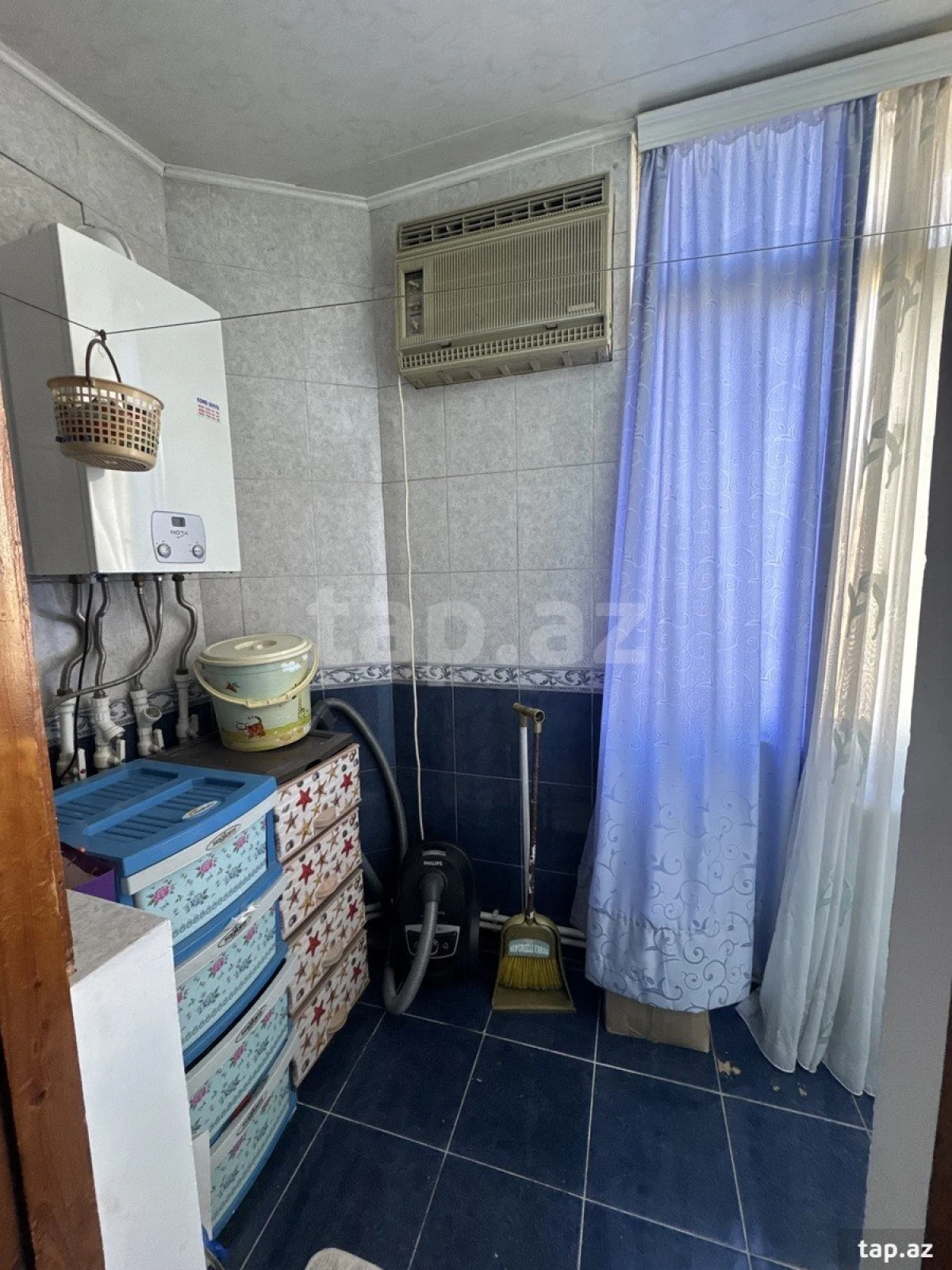 Satılır 4 otaqlı mənzil 113 m²