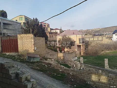 Satılır 6 otaqlı həyət evi 120 m²