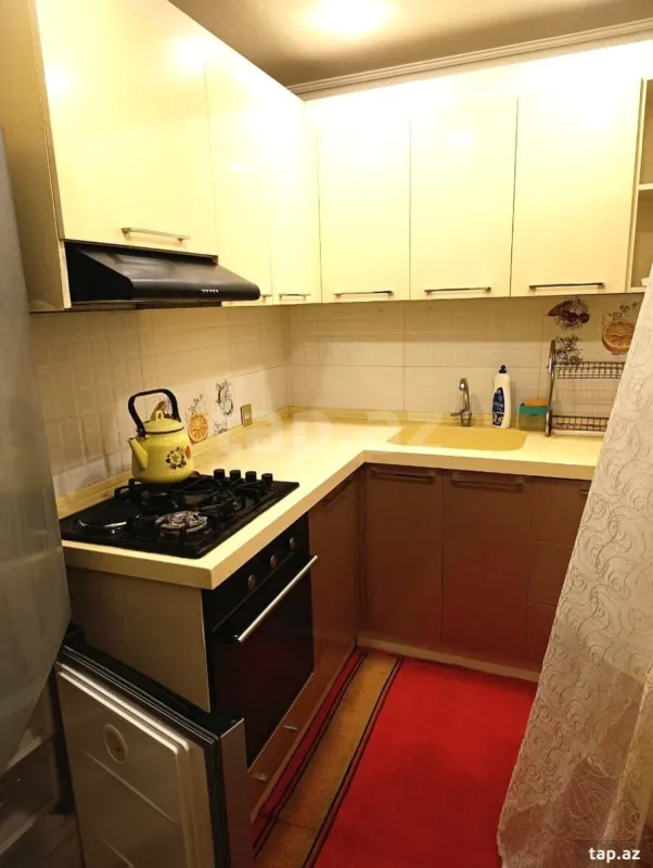 Kirayə verilir 3 otaqlı mənzil 65 m²