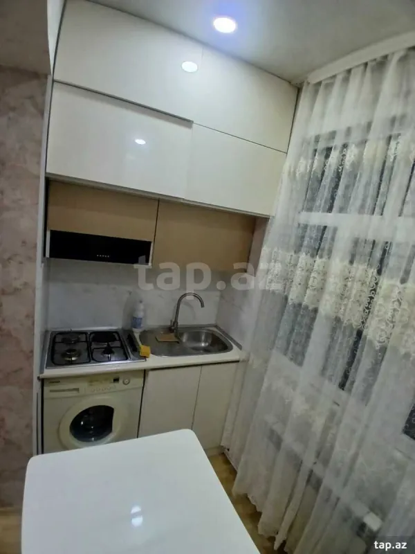 Kirayə verilir 3 otaqlı mənzil 50 m²